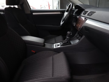 Skoda Superb III 2019 Skoda Superb 1.6 TDI, Automat, Navi, Klima, zdjęcie 8