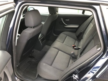BMW Seria 3 E90-91-92-93 Touring E91 2.0 318i 129KM 2006 BMW 318i XENON KLIMA ALU HAK GRZANE FOTELE IDEALNY STAN Z NIEMIEC, zdjęcie 10