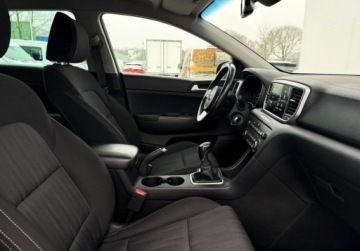 Kia Sportage IV SUV Facelifting 1.6 GDI 132KM 2021 Kia Sportage 1.6 GDI 132KM M 2WD MT6 Salon PL 1.6 Benzyna 132KM, zdjęcie 24
