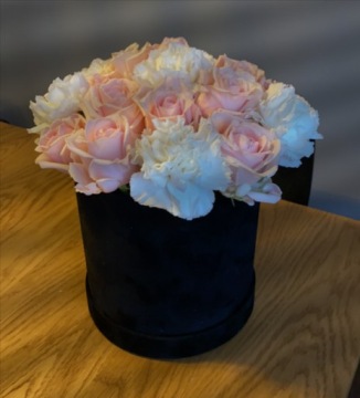 Подарочная коробка Flowerbox 15х15см черная