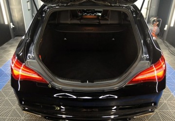 Mercedes CLA C117 Shooting Brake Facelifting 1.6 180 122KM 2018 Mercedes-Benz CLA 1.6 benzyna _ 122 KM _ 1.6 Benzyna 122KM, zdjęcie 9