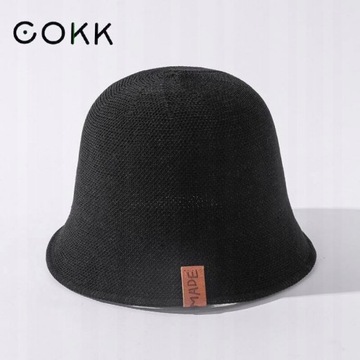 Lniany kapelusz damski typu Bucket
