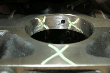 БЛОК ДВИГАТЕЛЯ VW AMAROK 3.0 TDI DDX CRT ПОВРЕЖДЕН.