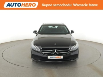 Mercedes Klasa E W213 2019 Mercedes E 200 mHEV 4x4 automat full LED, zdjęcie 10