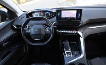 Peugeot 3008 II Plug-In Hybrid Facelifting 1.6 HYBRID 225KM 2021 Peugeot 3008 Peugeot 3008 225 e-EAT8 Allure Pack 1.6 Hybryda Plug-in 225KM, zdjęcie 30