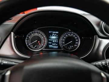 Suzuki Vitara III SUV Facelifting 1.4 BoosterJet 140KM 2019 SUZUKI Vitara 1.4 BoosterJet 4WD Suv 140KM 2019, zdjęcie 12