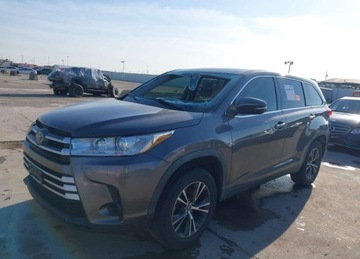 Toyota Highlander II 2019 Toyota Highlander LE, od ubezpieczalni 2.7 Benzyna 185KM, zdjęcie 2