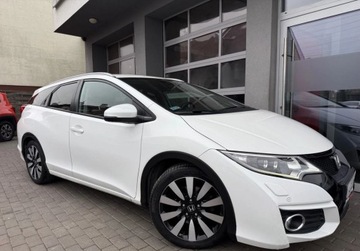Honda Civic IX Tourer Facelifting 1.8 i-VTEC 142KM 2016 Honda Civic Salon Polska, Serwis ASO, Czujniki. Kamera 1.8 Benzyna 142KM