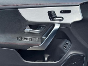 Mercedes CLA C118/X118 Shooting Brake Facelifting 2.0 250 224KM 2025 CLA 250 4-Matic AMG Line Shooting Brake 2.0 (224KM) 2025, zdjęcie 9