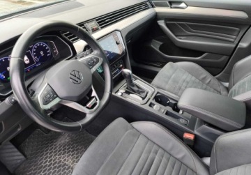 Volkswagen Passat B8 Limousine Facelifting 2.0 TSI 280KM 2021 Volkswagen Passat 4x4 Elegance Pakiety, ACC, Kamera, DCC, LED Matrix, GPS, zdjęcie 6