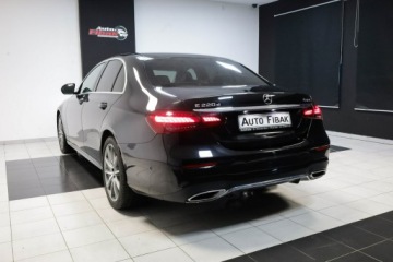 Mercedes Klasa E W213 Limuzyna Facelifting 2.0 E220d 194KM 2021 Mercedes E 220 *4Matic*AMG Line*Salon Polska*I, zdjęcie 9