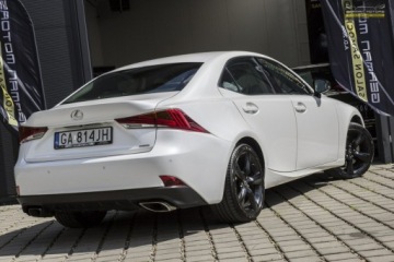 Lexus IS III Sedan Facelifting 200t 245KM 2018 Lexus IS Ledy / Kamera / Skóry / Perła /, zdjęcie 4