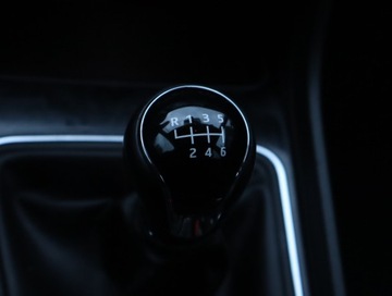 Seat Leon III Hatchback Facelifting 1.4 TSI 125KM 2018 Seat Leon 1.4 TSI, Salon Polska, Navi, Klima, zdjęcie 17