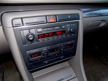 Audi A4 B7 Sedan 1.6 i 102KM 2004 AUDI A4 1,6 102 KM IDEALNE, zdjęcie 17