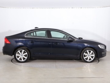 Volvo S60 II Sedan Facelifting 1.5 T3 DRIVE-E 152KM 2015 Volvo S60 T3, Automat, Skóra, Klima, Klimatronic, zdjęcie 5