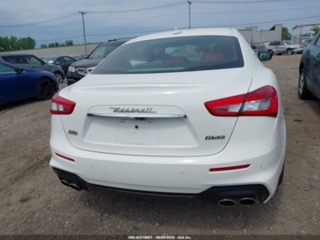 Maserati Ghibli III 2020 Maserati Ghibli 2020 MASERATI GHIBLI S Q4 3.0 Benzyna 424KM, zdjęcie 9