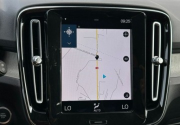 Volvo XC40 Crossover Plug-In 1.5 T5 Plug-in Hybrid 262KM 2021 Volvo XC 40 Piekny kolor T5 Skora Navi Kamera Full Led FV23, zdjęcie 20