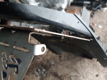 Yamaha R6 RJ01 RJ03 Крепление крыла под колесную арку