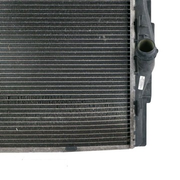 BMW E81 E87 E90 E91 E92 CHLADIČ VODY 7559273