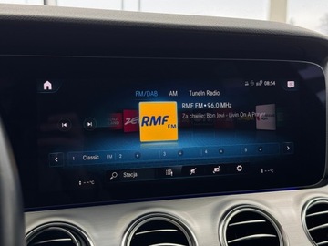 Mercedes Klasa E W213 Limuzyna Facelifting 2.0 E220d 194KM 2021 Mercedes-Benz E 220 4-Matic AMG/Avantgarde / 1 wła, zdjęcie 24