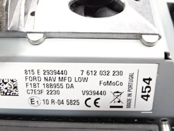 DISPLEJ OBRAZOVKA AUTORÁDIO GPS FORD FOCUS MK3