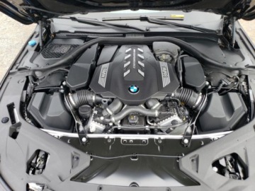 BMW Seria 8 II 2024 BMW Seria 8 m850xi, 2024r., 4x4, 4.4L 4.4 Benzyna 523KM, zdjęcie 10