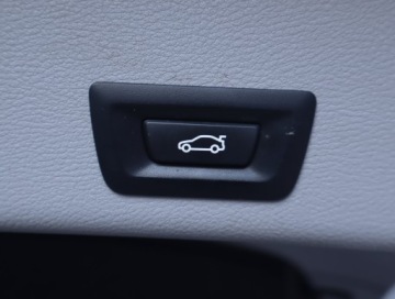 BMW X4 G01 xDrive20i 184KM 2017 BMW X4 xDrive20i, Salon Polska, Serwis ASO, 4X4, zdjęcie 17