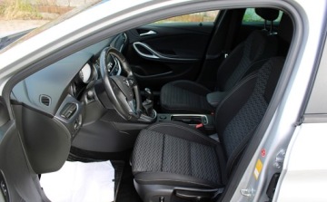 Opel Astra K Sports Tourer 1.6 CDTI 136KM 2019 Opel Astra 1.6 136KM Wyposazony Zadbany Oszczedny 1.6 Diesel 136KM, zdjęcie 14