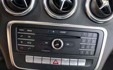 Mercedes Klasa A W176 Hatchback 5d Facelifting 180 122KM 2017 Mercedes-Benz Klasa A 180 Style 1.6 Benzyna 122KM, zdjęcie 16