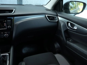Nissan Qashqai II Crossover Facelifting 1.3DIG-T 140KM 2019 Nissan Qashqai 1.3 DIG-T, Salon Polska, zdjęcie 7