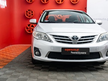 Toyota Corolla X Sedan Facelifting 1.6 Valvematic 132KM 2012 TOYOTA Corolla 1.6 Premium Sedan 132KM 2012, zdjęcie 21