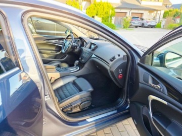 Opel Insignia I Sports Tourer 2.0 CDTI ECOTEC 130KM 2012 Opel Insignia Cosmo___2.0CDTi 130KM Automat___BiXenon LED Wentyle Infinity, zdjęcie 14