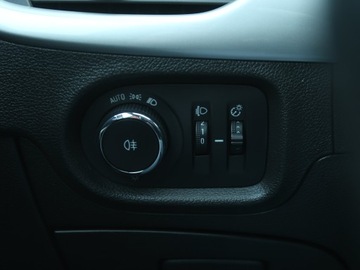 Opel Astra K Hatchback Facelifting 1.2 Turbo 145KM 2019 Opel Astra 1.2 Turbo, Salon Polska, Klima, zdjęcie 16