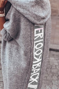 Длинный свитер-кардиган с капюшоном