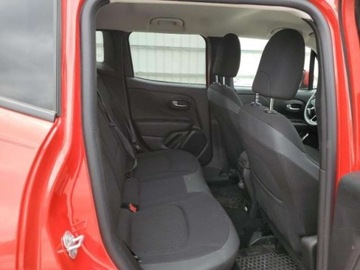Jeep Renegade 2020 Jeep Renegade 2020r., Latitude, od ubezpieczalni 2.4 Benzyna 180KM, zdjęcie 9