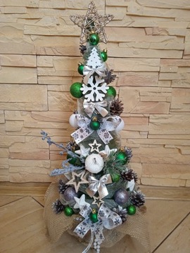 Mała choinka na pniu z dekoracjami LED STOŻEK 45CM