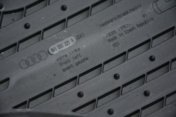 КОВРИКИ РЕЗИНОВЫЕ ПЕРЕДНИЕ AUDI A3 E-TRON 8V1061221A