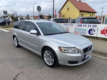 Volvo V50 2.0 TD 136KM 2009 Volvo V50 AUTOMAT NAWIGACJA KLIMATYZACJA SKORY..., zdjęcie 3