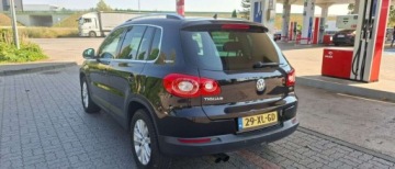 Volkswagen Tiguan I SUV 1.4 TSI 150KM 2010 Volkswagen Tiguan Volkswagen Tiguan 1.4 TSI SportampStyle 1.4 Benzyna, zdjęcie 3