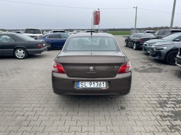 Peugeot 301 Sedan 1.2 VTi 72KM 2014 Peugeot 301 Salon PL Klimatronik Czujniki park., zdjęcie 2