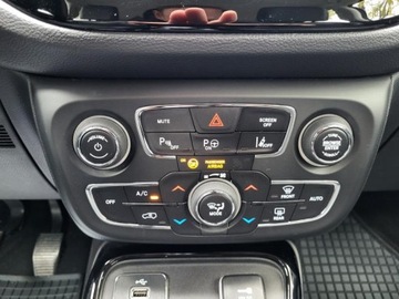 Jeep Compass II SUV 1.4 MultiAir 140KM 2018 JEEP COMPASS 1.4 MultiAir 140KM LIMITED*Salon PL Bezwypadkow Niski przebieg, zdjęcie 15