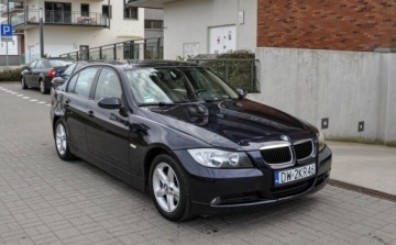 BMW Seria 3 E90-91-92-93 Limuzyna E90 320i 150KM 2005 BMW Seria 3 Skory 204 tys. km 2.0 Benzyna 150KM, zdjęcie 5