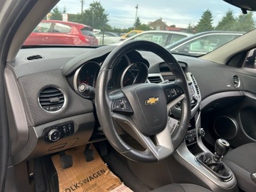 Chevrolet Cruze Hatchback 5d 1.8 16V DOHC 141KM 2012 Chevrolet Cruze 1.8 Benzyna Klima Alu Tempomat, zdjęcie 6