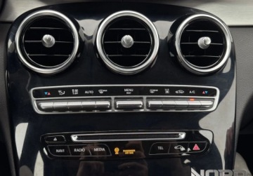 Mercedes Klasa C W205 2016 Mercedes-Benz Klasa C Bezwypadkowe, 279km, Plugin-In, KredytowanieLeasing, zdjęcie 22