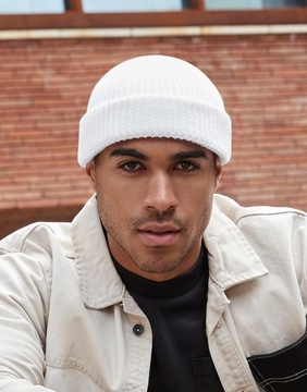 OLIWKOWA ZIELONA CZAPKA DOKERKA ZIMOWA BEANIE DOPASOWANA MODNA DAMSKA MĘSKA