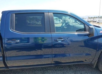 Chevrolet Silverado II 2021 Chevrolet Silverado 2021, 5.3L, 4x4, Z71 RST, od ubezpieczalni 5.3 Benzyna, zdjęcie 3