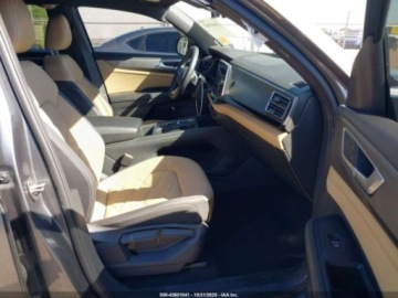 Volkswagen 2024 Volkswagen Atlas Cross 2.0T SE 2024 2.0 Benzyna 269KM, zdjęcie 9