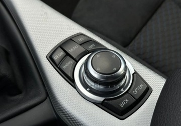 BMW Seria 1 F20-F21 Hatchback 5d Facelifting 2015 116i 109KM 2016 BMW Seria 1 BMW Seria 1 116i Edition M Sport Shadow 1.5 Benzyna 109KM, zdjęcie 16