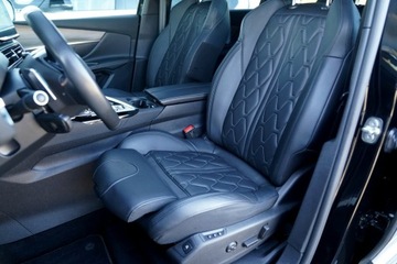 Peugeot 5008 II Crossover Facelifting 2.0 BlueHDi 177KM 2023 Peugeot 5008 GT kamera Skora adc Nawi PANORAMA bli, zdjęcie 17