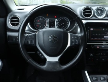 Suzuki Vitara III SUV 1.6 VVT 120KM 2018 Suzuki Vitara 1.6 VVT, Salon Polska, Serwis ASO, zdjęcie 20